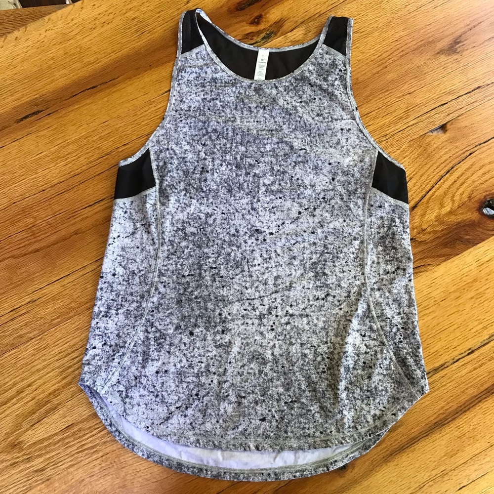 Lululemon Workout Tank size 6